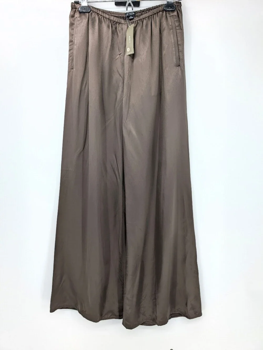 J Crew Petite Cosmo pant in luster charmeuse CN714 Size M Smoky Wood NWT
